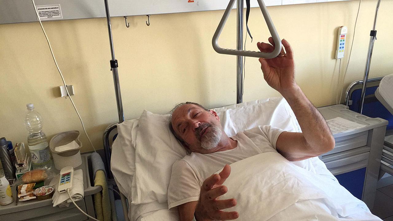 L'uomo ricoverato in ospedale
