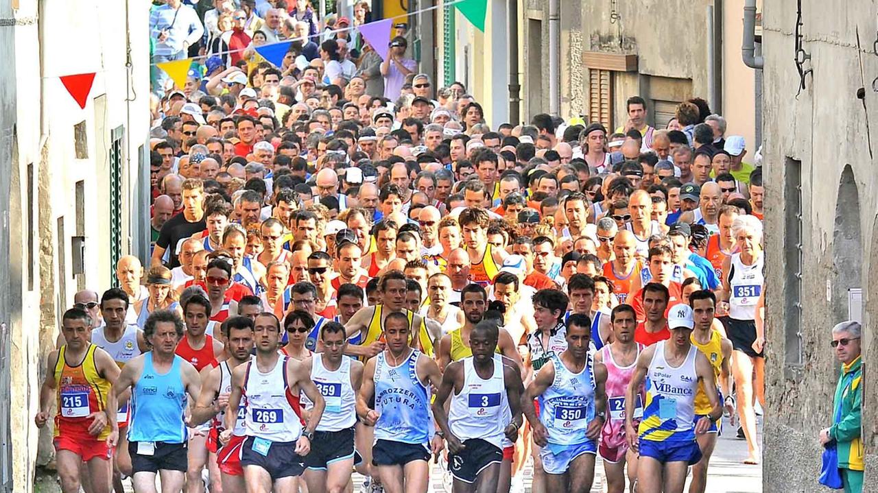 Una partenza della Maratonina del Partigiano di qualche anno fa