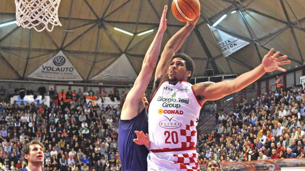 Ancora un infortunio alla caviglia per Wayne Blackshear