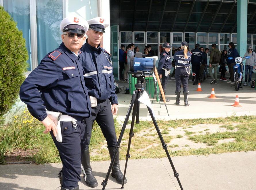 Dagli occhiali per ubriachi fino al Segugio 