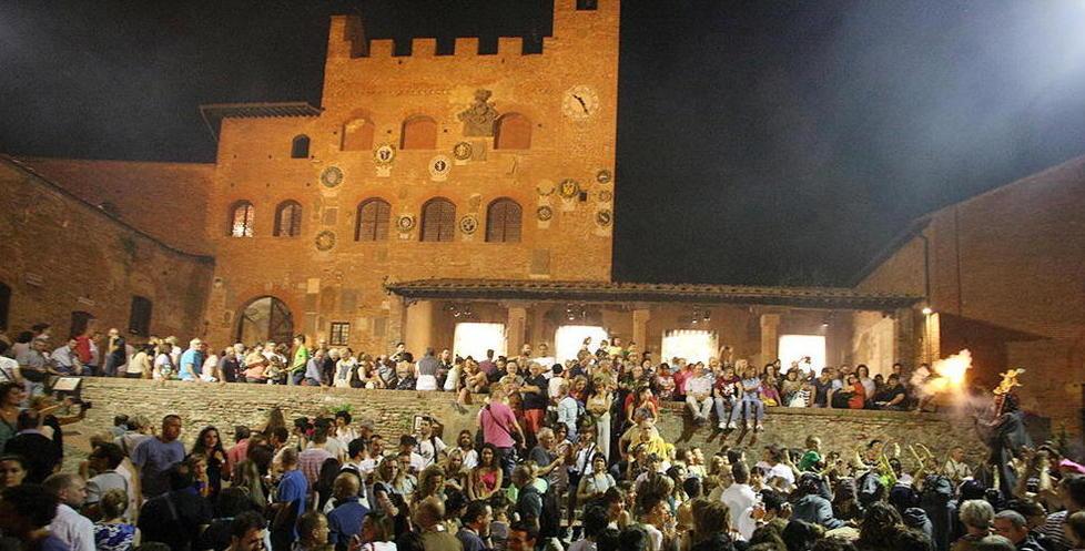 Tanti dubbi su 13 lavori fatti a Palazzo pretorio 