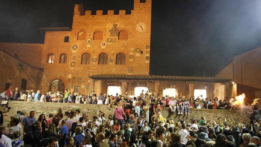 Tanti dubbi su 13 lavori fatti a Palazzo pretorio
