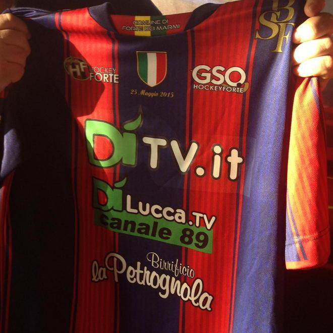 Il Forte cambia lo sponsor principale DìLucca-Tv sulle maglie rossoblù