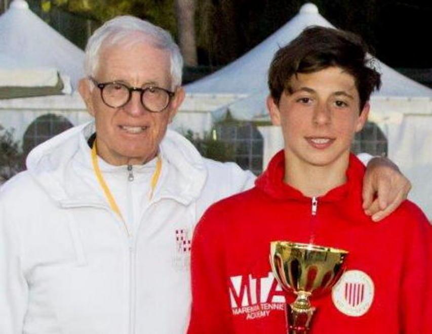 Tennis, Parigi vince a Cagliari il torneo di macroarea