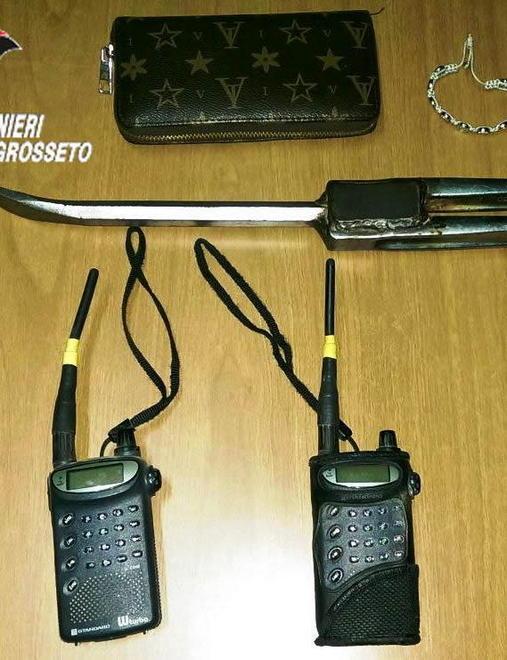 Sorpresa con arnesi da scasso 