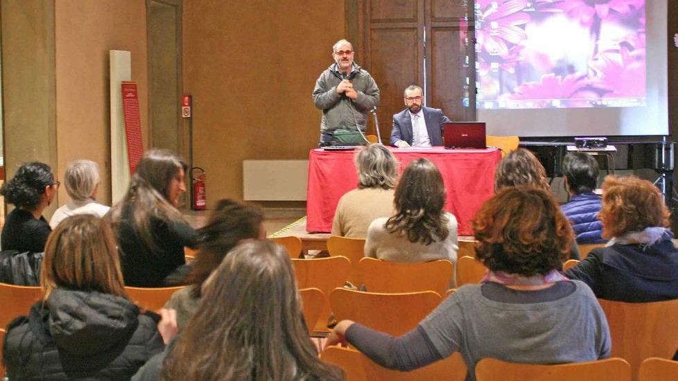 «Tanti posti ma pochi i progetti»
