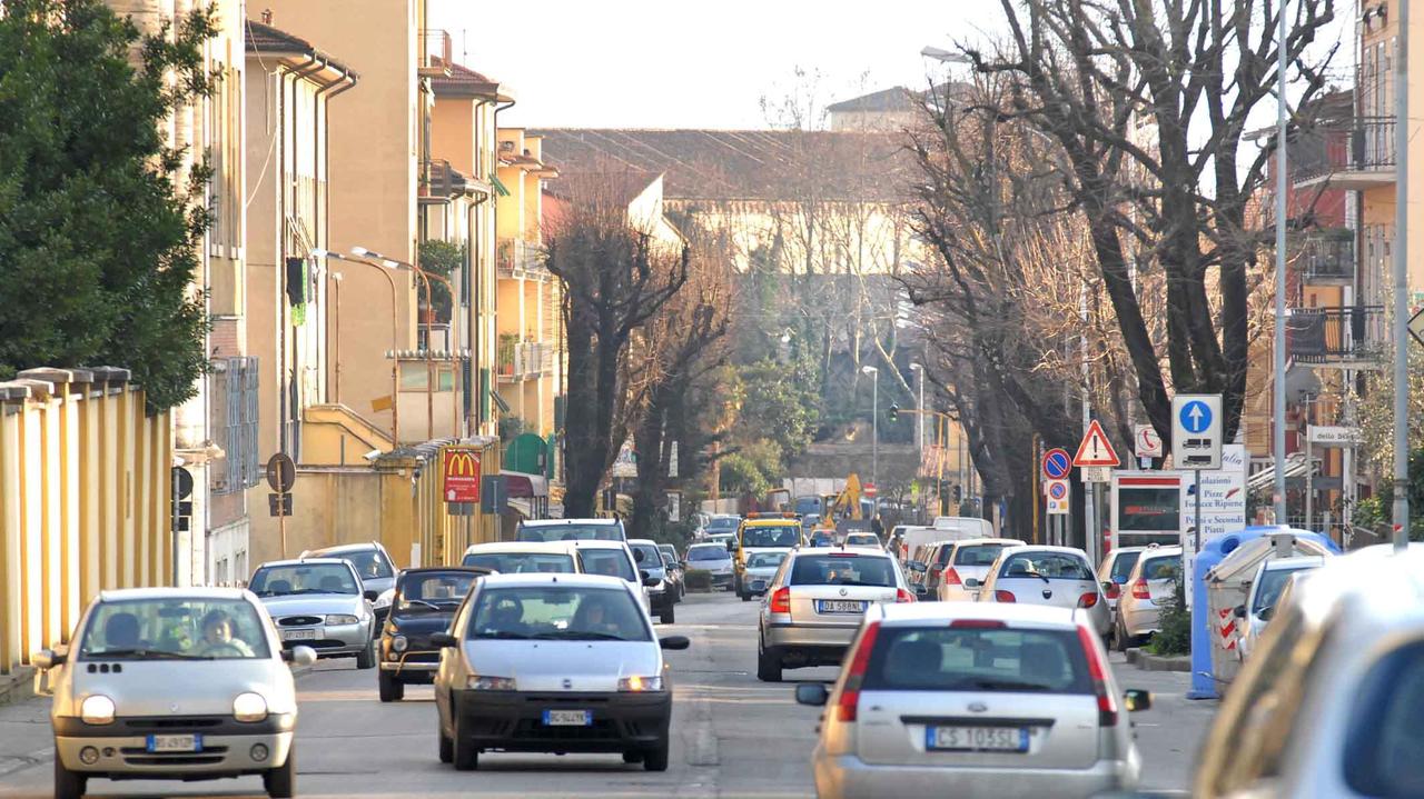 Lavori a Pistoia: viale Italia si rifà bello