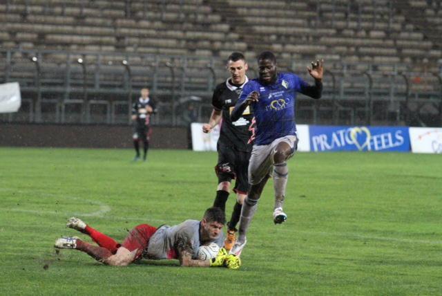 Ogunseye oggi non sarà in campo perché diffidato (foto Batavia)