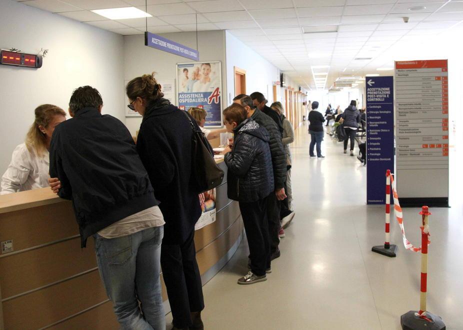 Due reparti dell’ospedale in attesa del primario 