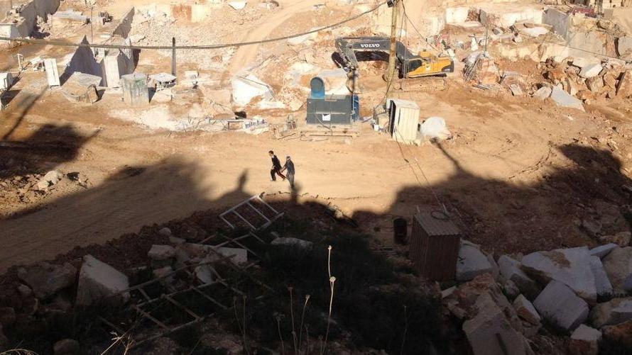 Orosei, incidente in cava: un ferito grave
