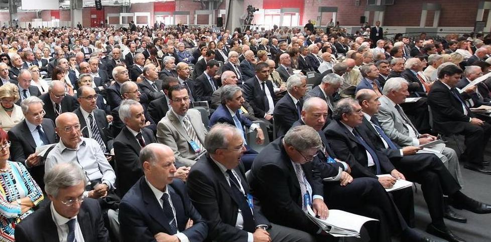 Bper, per migliaia di soci il rito del voto che sparirà 