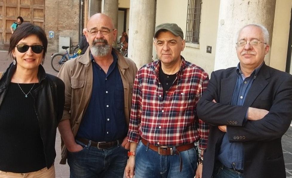 «Comune e Prefettura ci hanno vietato i banchetti»