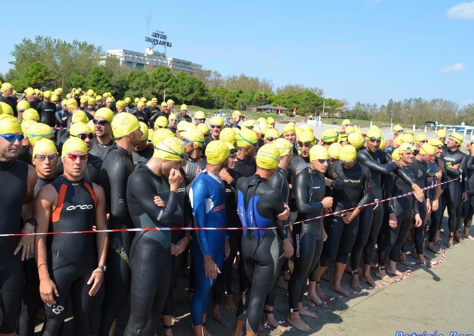 Solo per super atleti In 400 alla partenza del quarto Irondelta 