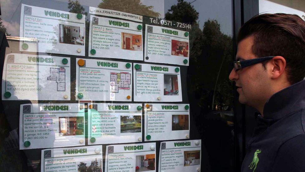 Casa, il mercato non riparte: affari a picco 