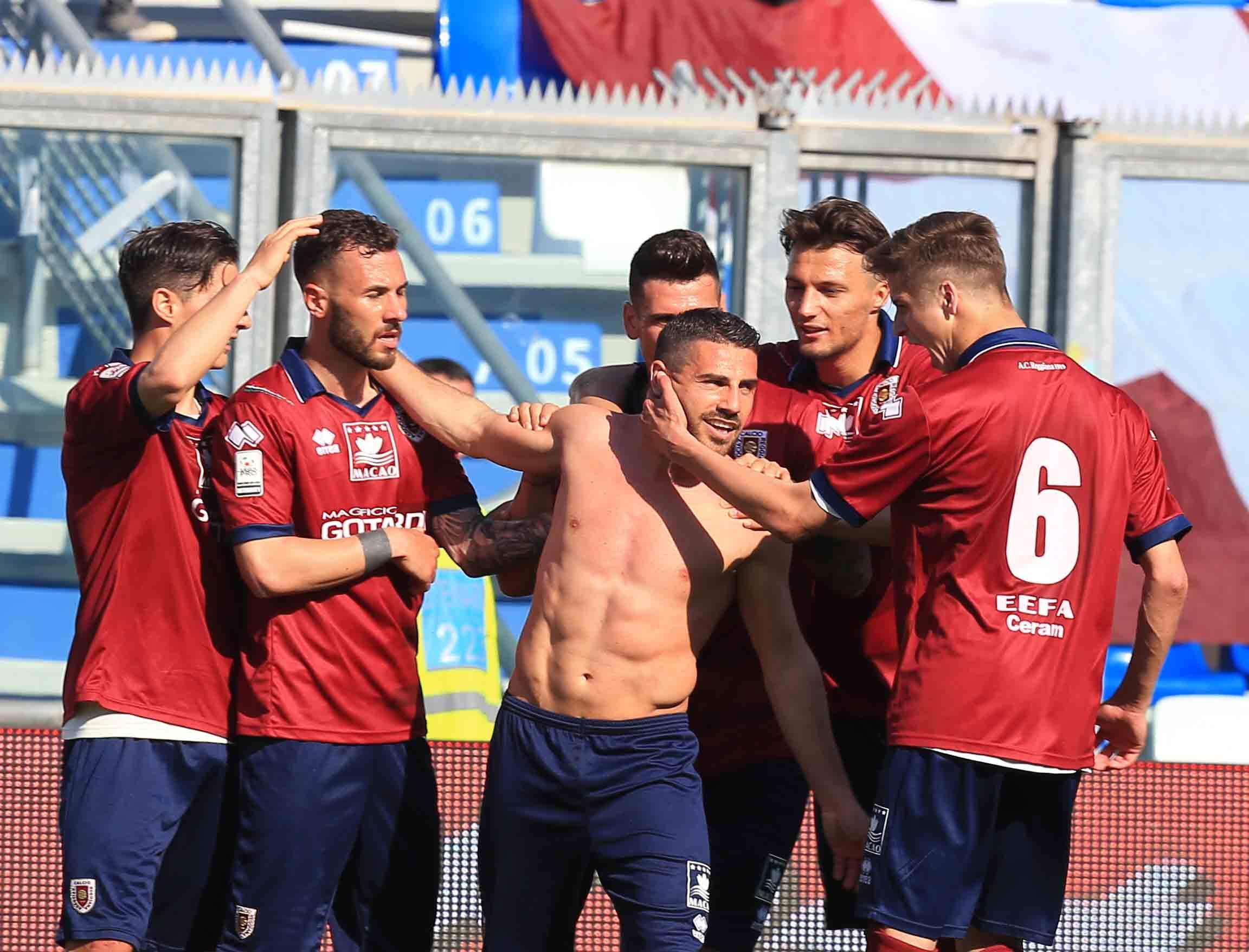 Reggiana, contro il Pavia per la maglia e i tifosi - diretta Twitter