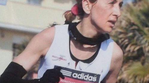 Elena Kostantos vola nei diecimila