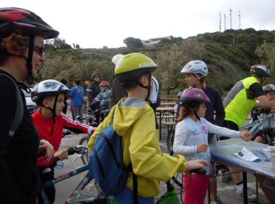 In bici o a piedi per la sicurezza