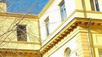 L’Alberghiero spacca la politica