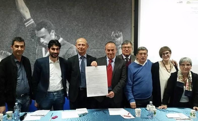 Il sogno dell’unità parte dal turismo 
