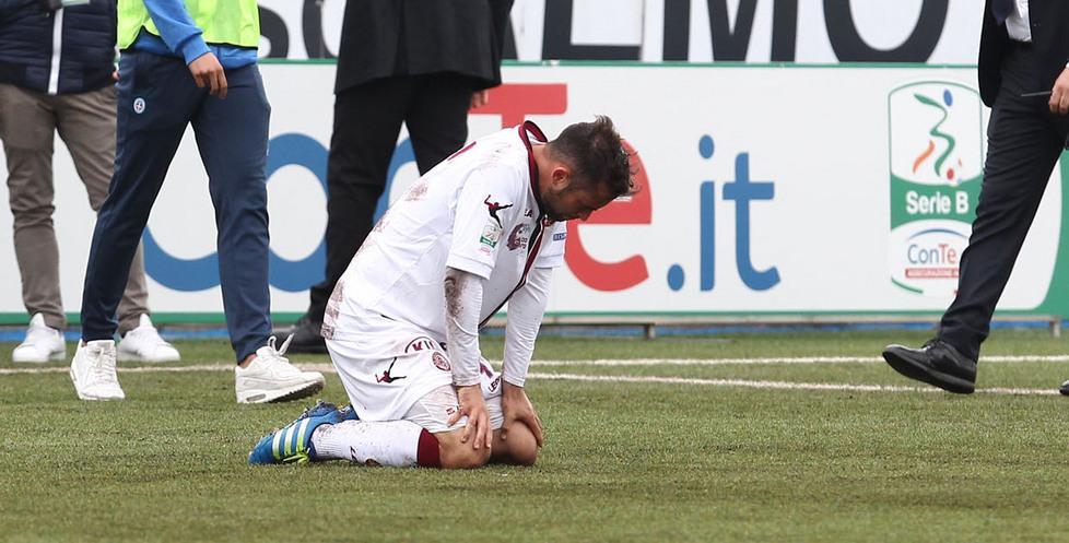Sempre più giù, e ora torna Gelain 
