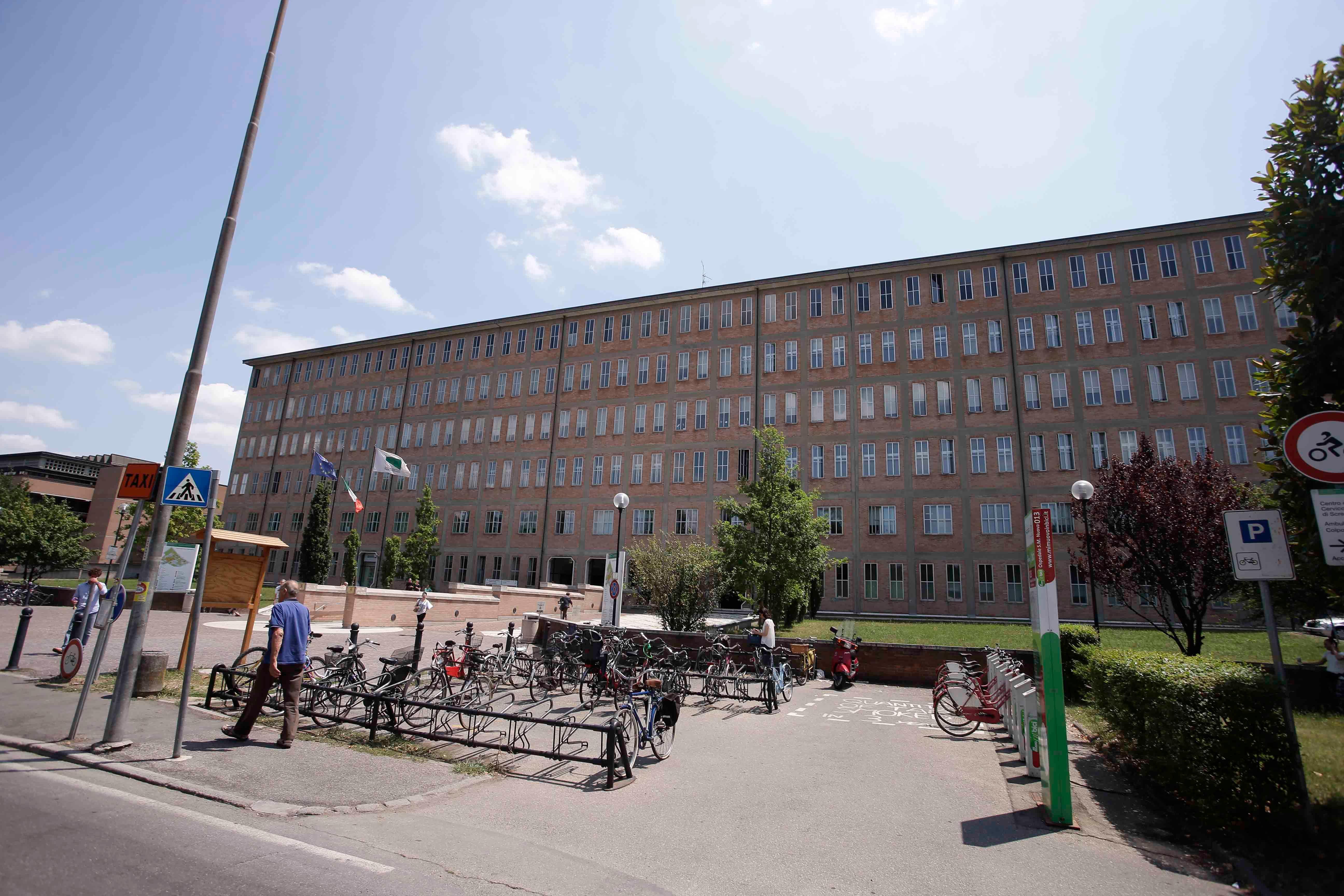 Un caso di tubercolosi a Reggio Emilia: è un'insegnante del Pascal e del Gobetti 