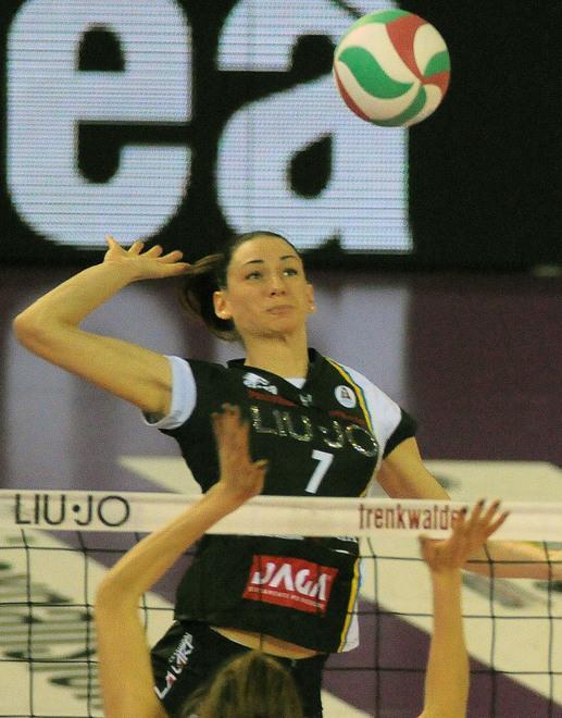 Impresa Liu Jo: vola in semifinale 