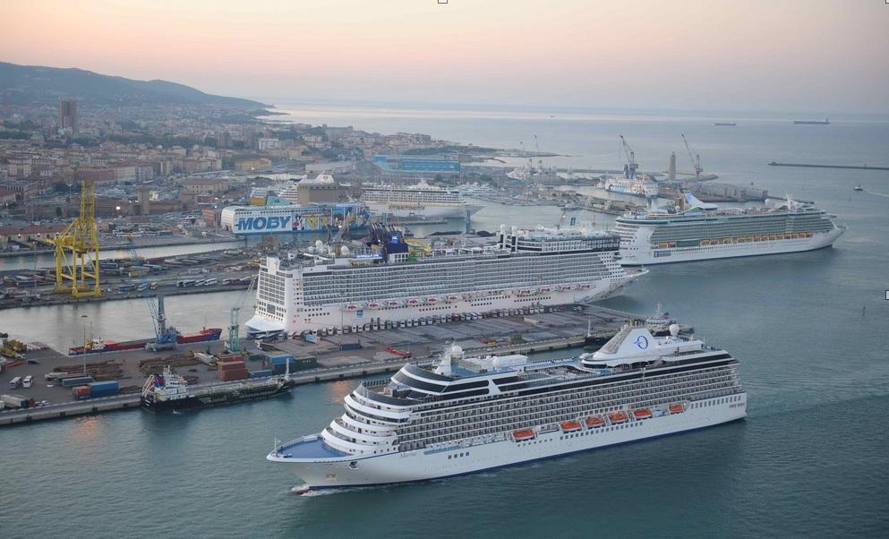 Giovedì 21 il primo giorno clou per le crociere: in arrivo 7800 passeggeri 
