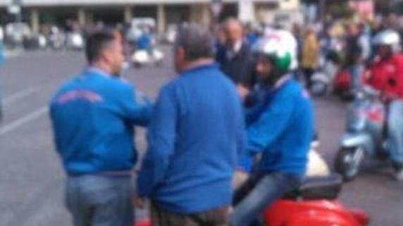 Bancarelle, fiori e shopping fa centro la Festa di primavera