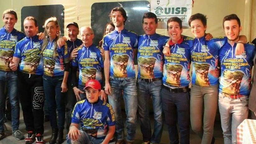L’esercito dei 1650 in bici al Trofeo dei dieci comuni