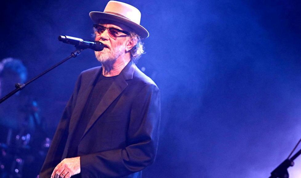 Niente targa per il Moby Polemica su De Gregori 