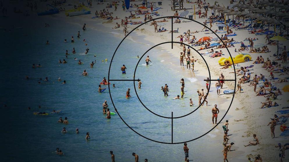L'immagine utilizzata dalla Bild nel servizio sull'allarme terrorismo in spiaggia