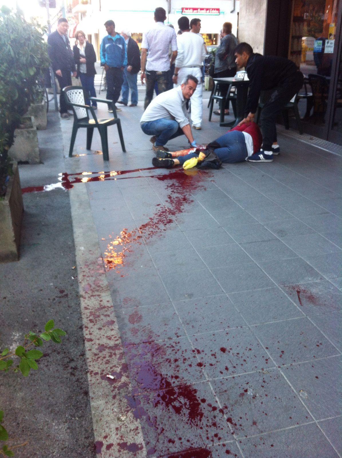 L'infermiere che ha soccorso per primo l'uomo accoltellato (foto Batavia)