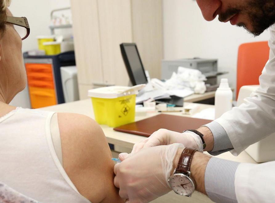 Un secondo “vaccino day” per battere la meningite