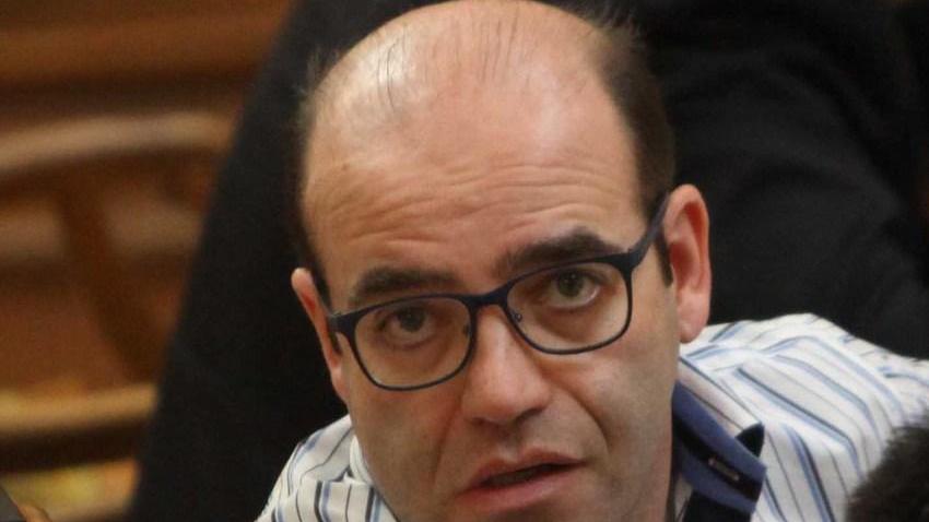 Il Pd “salva” Vecchi e attacca Pagliani