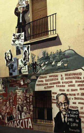 Choc a Orgosolo abbattuto un murale 
