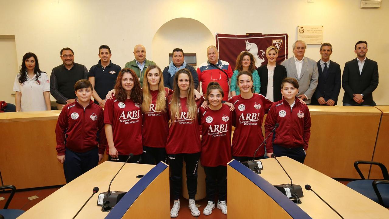 Un momento della presentazione della fusione fra Giovani Granata e Rb Valdinievole