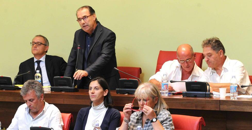 Stop alle nuove costruzioni in collina 