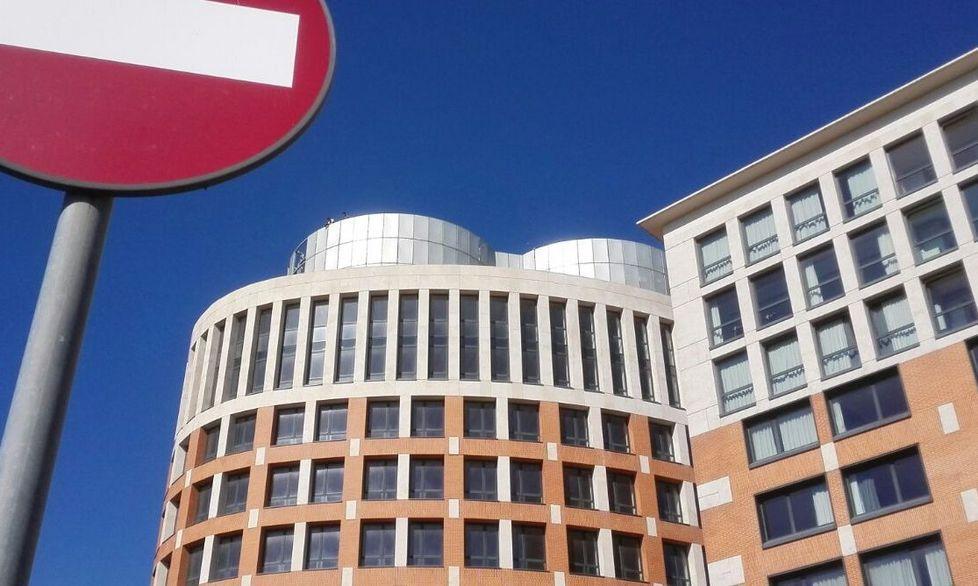 Nella torre c’erano operai autorizzati