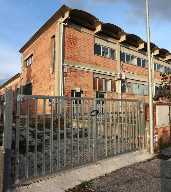 Tornati di moda i furti di scarpe dopo il caso a Stabbia 