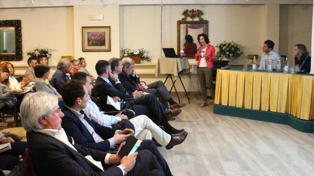 Il consorzio turistico cerca di unire la Versilia