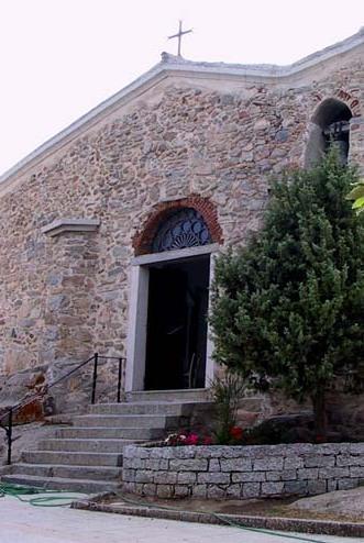 Gli abitanti di Lodine in festa per il patrono San Giorgio