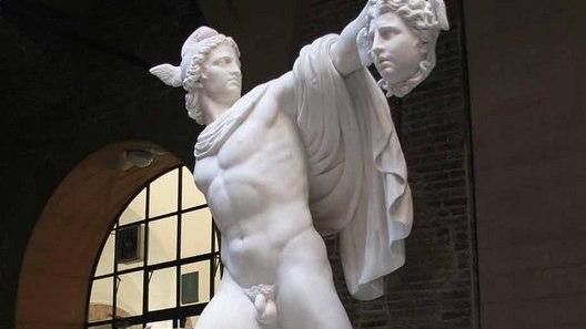 Parnaso resta parcheggiato