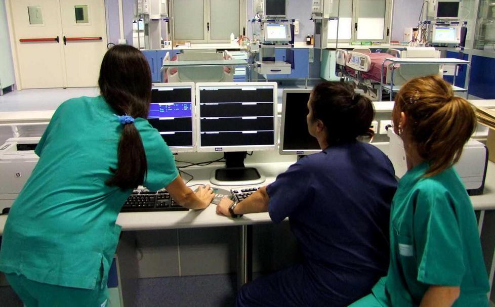 L’Ordine degli infermieri: «Stop agli extra in corsia» 