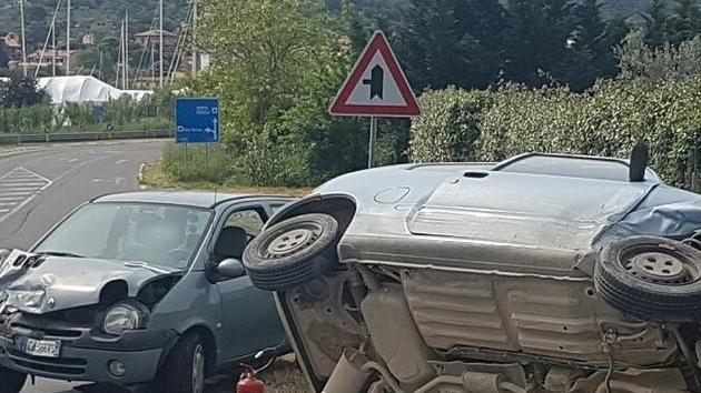 Tamponamento all’ingresso di Porto Ercole Si alza in volo Pegaso, due feriti in ospedale
