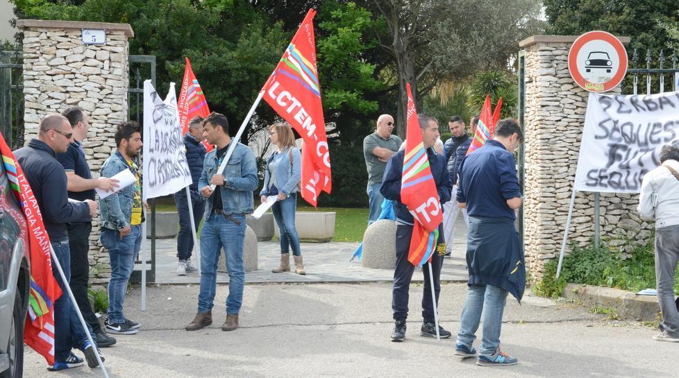 «Avete sigillato anche il nostro futuro» 