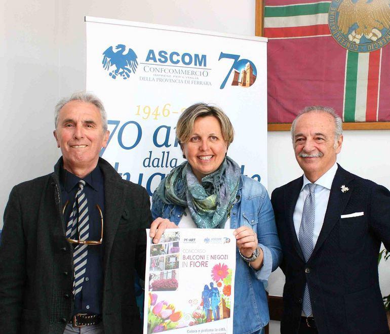 Commercio più bello con i negozi in fiore