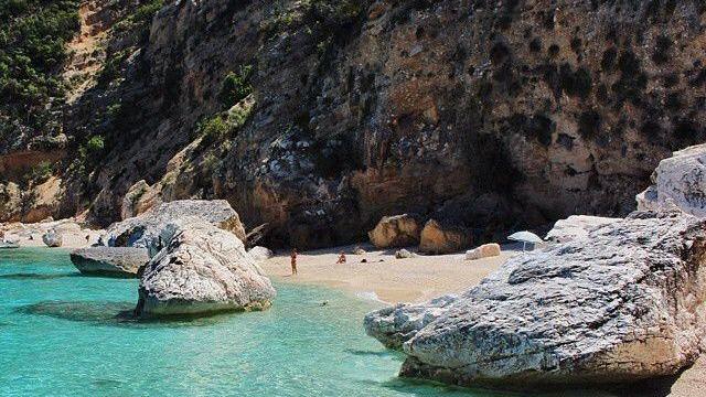 In Sardegna 5 tra le 10 spiagge più belle d'Italia. Lo dicono gli utenti di TripAdvisor 
