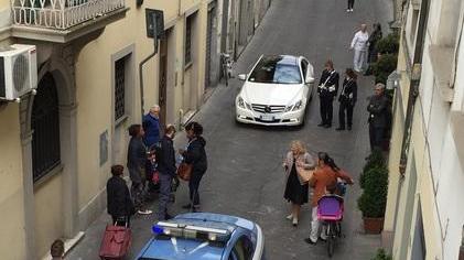 Due donne vengono alle mani