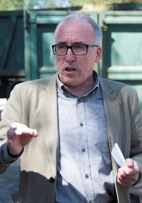 «Al parco con la birra non si può stare» Sichi duro coi migranti 