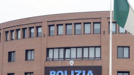 Lo stupore in questura: «Persone a noi sconosciute»